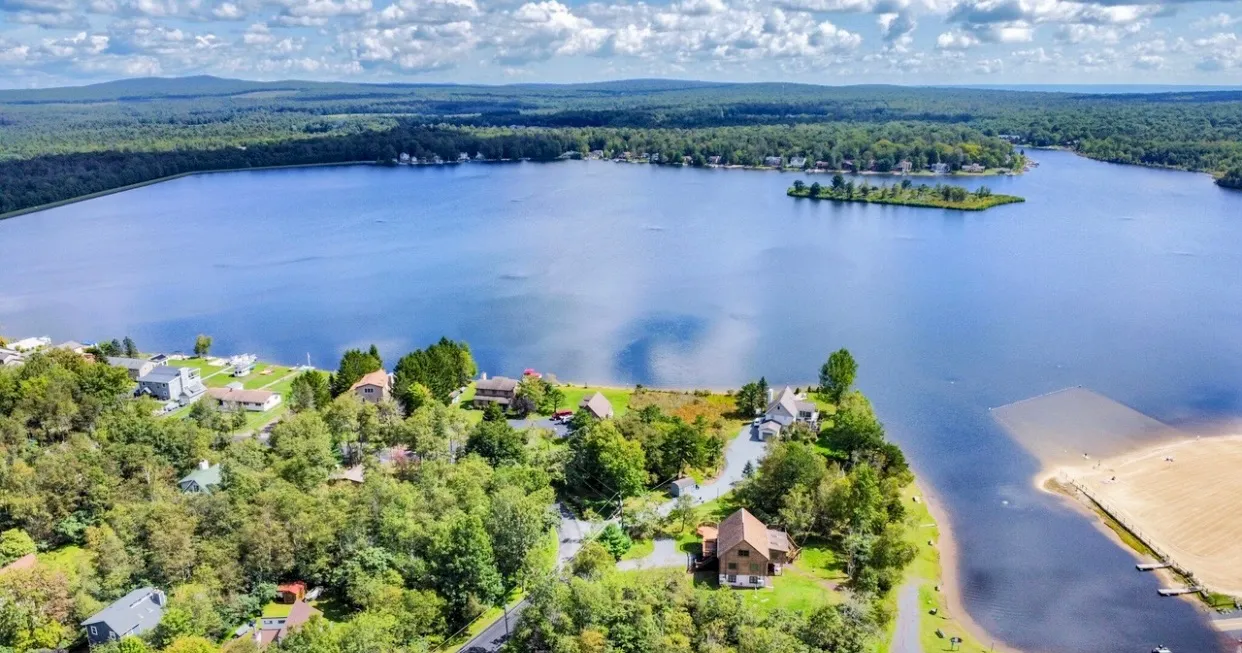 Arial view of the Towamensing lake, Albrightville